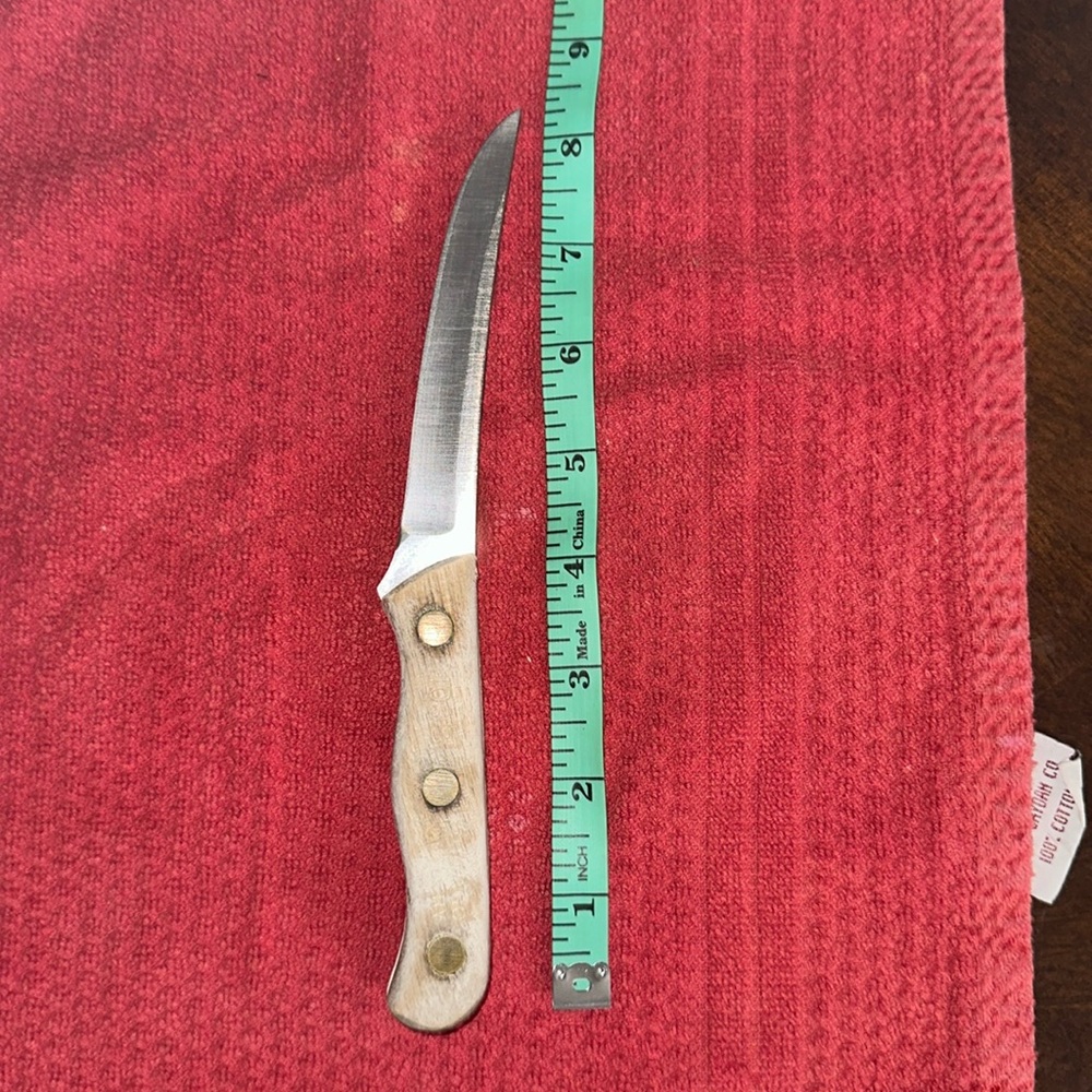 Chicago cutlery steak knife wooden handle